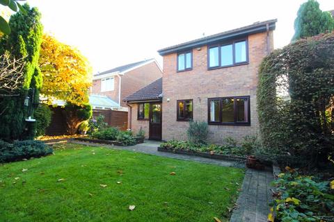 3 bedroom detached house for sale, Warren Close, Bradley Stoke