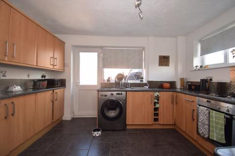 3 bedroom property to rent, Scott Road, Warrington