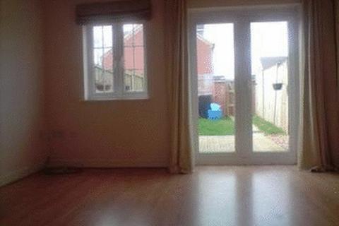 3 bedroom terraced house to rent, Ravenstone Court, Nottingham