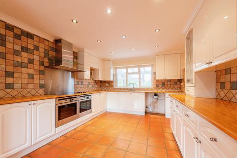 6 bedroom detached house to rent, Casa Sogno, Cocks Green Lane