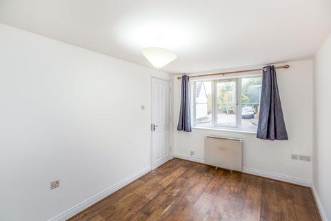 2 bedroom terraced house to rent, Nelson Street, Buckingham, MK18 1BT