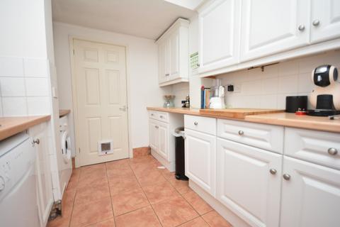 3 bedroom terraced house to rent, Middlewich Street, Crewe, CW1