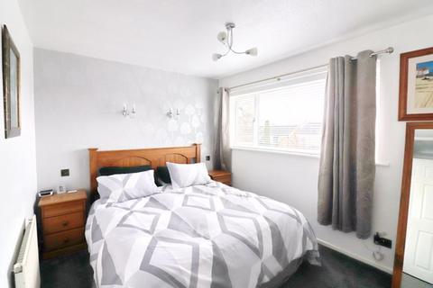 15 Tintern Avenue, Astley, Manchester, M29 7WL