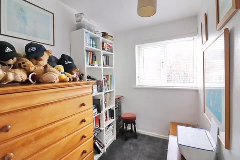 15 Tintern Avenue, Astley, Manchester, M29 7WL