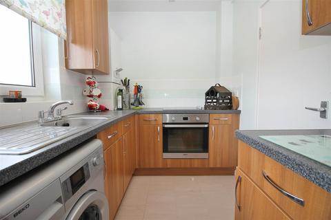 1 bedroom flat to rent, Wellington Row, London