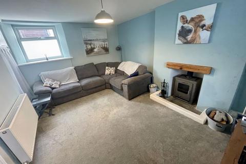 3 bedroom end of terrace house to rent, Grenville Road, Lostwithiel PL22