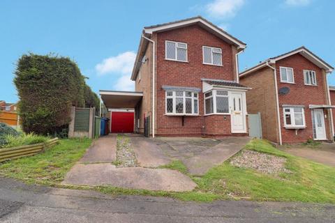 3 bedroom detached house to rent, Burlington Drive, Stafford ST17