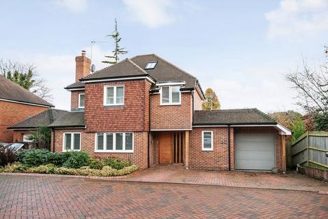 4 bedroom detached house to rent, Airlie Road, Central Winchester