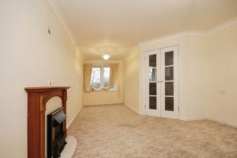 1 bedroom retirement property for sale, 93-101 London Road, Redhill RH1