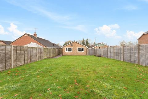 Shaleen Gomeldon Road, Winterbourne Gunner, Salisbury, SP4 6LR