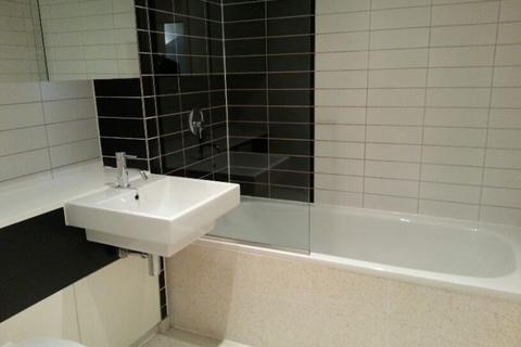 2 bedroom flat to rent, Lumiere Building, 398 City Road East, Southern Gateway, Manchester, M15