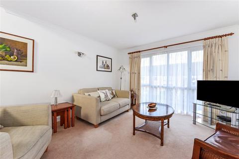 3 bedroom apartment for sale, Tudor Close, Chichester, PO19