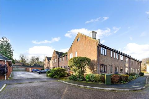 Tudor Close, Chichester, PO19