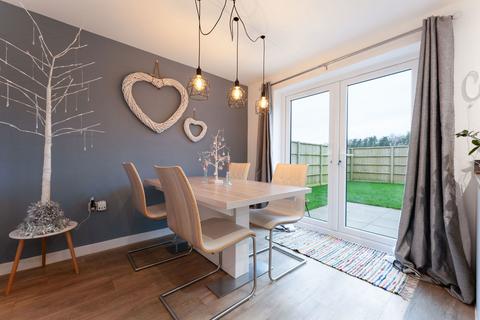 113 Adlam Way, Salisbury, SP2 9FA
