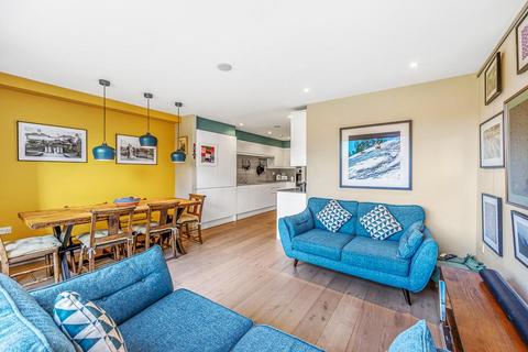 3 bedroom terraced house for sale, Oak Wharf Court, Green Lane, London, W7 2PF