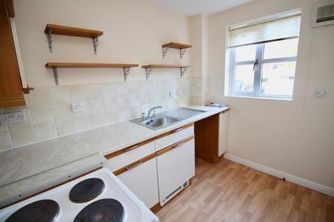 1 bedroom terraced house to rent, Yarnfield ST15