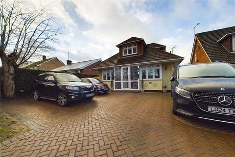 4 bedroom detached house to rent, Owlsmoor Road, Owlsmoor, Sandhurst, Berkshire, GU47