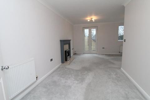 3 bedroom townhouse for sale, Mayhall Avenue, East Morton, Keighley, BD20