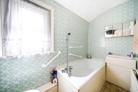 undefined, Ringstead Road, London