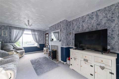 3 bedroom end of terrace house for sale, Medhurst Crescent, Gravesend, Kent, DA12