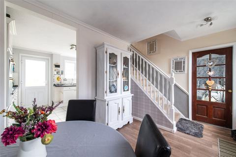 3 bedroom end of terrace house for sale, Medhurst Crescent, Gravesend, Kent, DA12