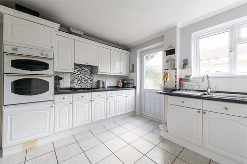 2 Medhurst Crescent, Gravesend, DA12 4HL