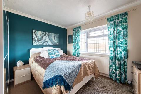 2 Medhurst Crescent, Gravesend, DA12 4HL