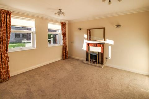 2 bedroom bungalow for sale, Byards Park, Knaresborough, North Yorkshire, HG5