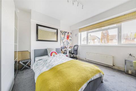 85 Kentons Lane, Windsor, SL4 4JH