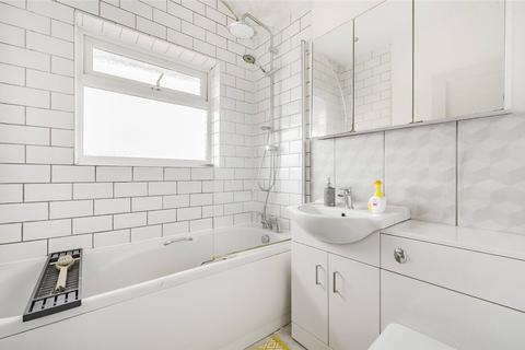 85 Kentons Lane, Windsor, SL4 4JH