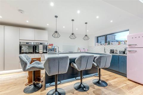 280 Broadway, Horsforth, Leeds, LS18 4EX