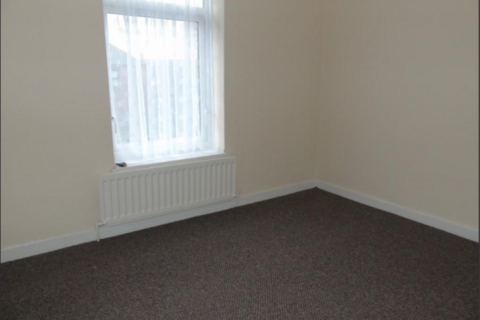 2 bedroom semi-detached house to rent, Newcastle Upon Tyne NE6