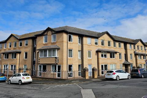 1 bedroom flat to rent, Homecrest House, Grosvenor Crescent, Scarborough