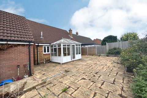 2 bedroom bungalow for sale, Freshwater Lane, Clacton-on-Sea, Essex, CO15