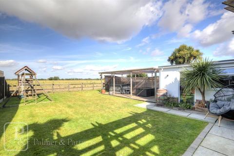 5 bedroom detached house for sale, Main Road, Great Holland, Frinton-on-Sea, Essex, CO13