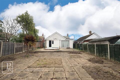 2 bedroom bungalow for sale, Alleyne Way, Jaywick, Clacton-on-Sea, Essex, CO15