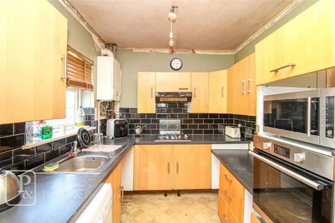 27 Crossfield Road, Clacton-on-sea, CO15 3QT