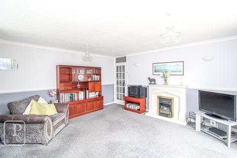 3 bedroom bungalow for sale, Constable Avenue, Clacton-on-Sea, Essex, CO16