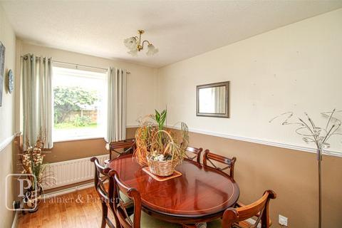 3 bedroom bungalow for sale, Constable Avenue, Clacton-on-Sea, Essex, CO16