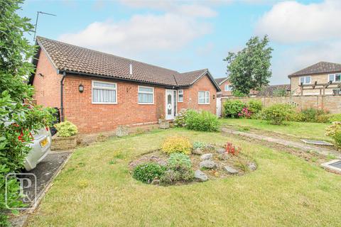 3 bedroom bungalow for sale, Constable Avenue, Clacton-on-Sea, Essex, CO16