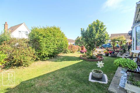 2 bedroom bungalow for sale, Somerset Way, Jaywick, Clacton-on-Sea, Essex, CO15