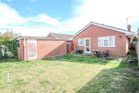 2 bedroom bungalow for sale, Dupont Close, Clacton-on-Sea, Essex, CO16