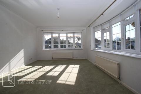 2 bedroom bungalow for sale, Windermere Road, Holland-On-Sea, Clacton-On-Sea, CO15