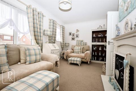 2 bedroom semi-detached house for sale, Viking Way, Holland-on-Sea, Clacton-on-Sea, Essex, CO15