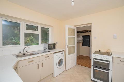 2 bedroom bungalow for sale, Dalbury Close, Malvern, WR14 1HU