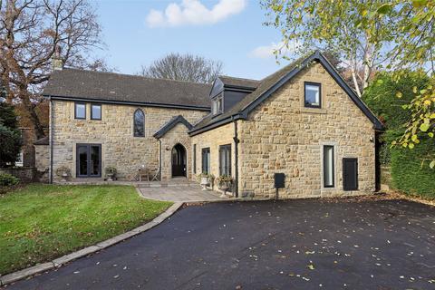 4 bedroom detached house for sale, Hall Lane, Chapelthorpe, Wakefield, West Yorkshire, WF4