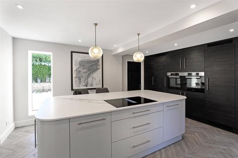 undefined, Hall Lane, Chapelthorpe, Wakefield, West Yorkshire, WF4