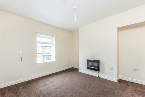 3 bedroom apartment to rent, Windsor Crescent, North Humberside YO15