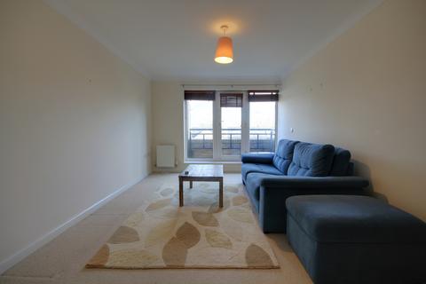 2 bedroom apartment to rent, Iliffe Close, Berkshire RG1