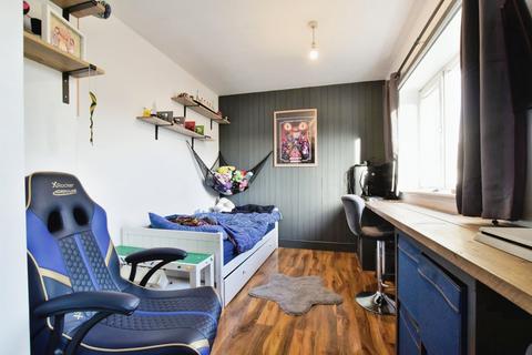 65 Calve Croft Road, Manchester, M22 5FY